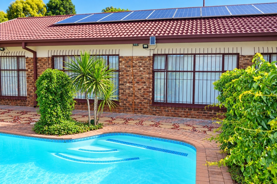 4 Bedroom Property for Sale in Wilkoppies North West
